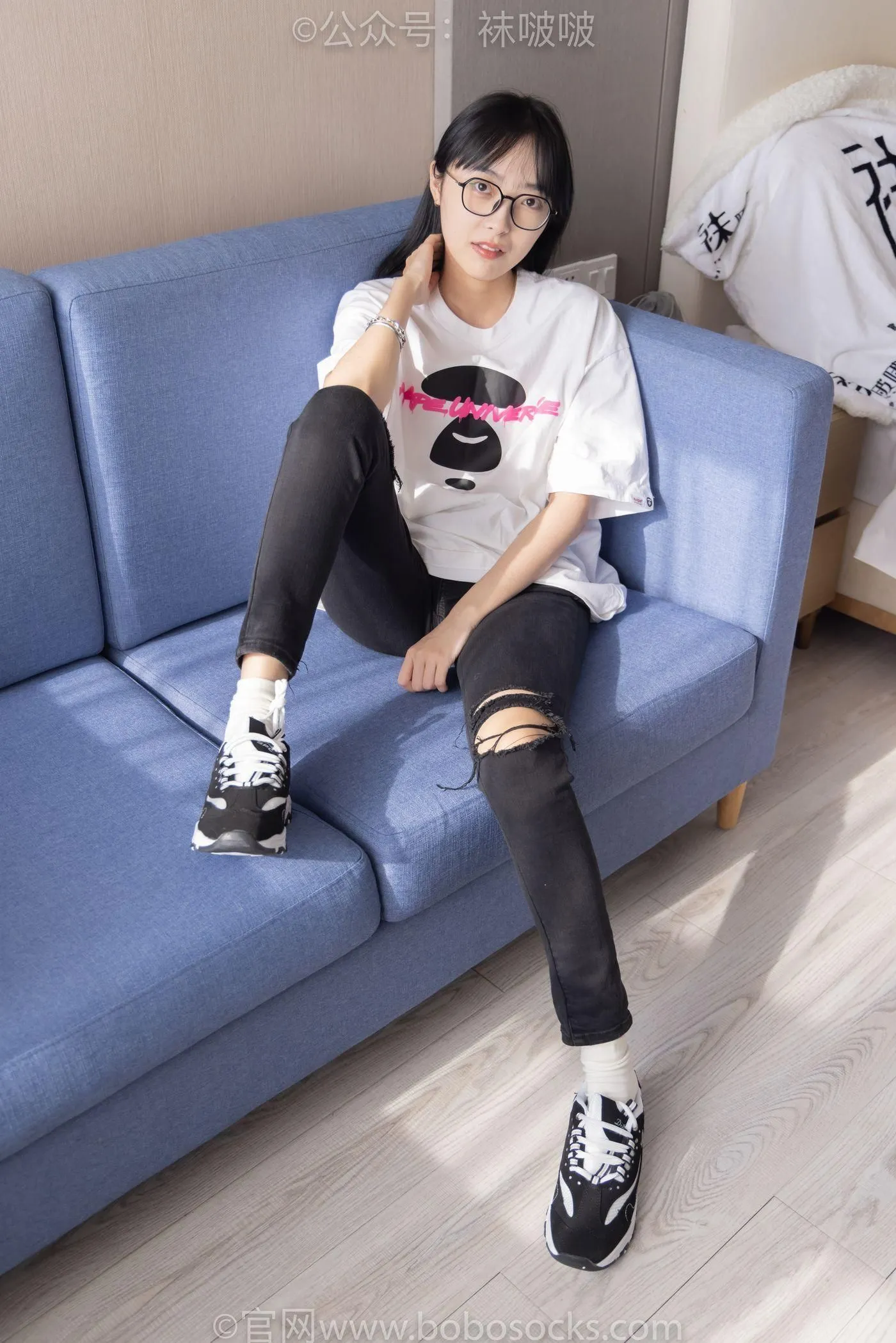 [BoBoSocks袜啵啵]NO.055 稚予-斯凯奇运动鞋、白棉袜、黑棉袜 [139P]插图6